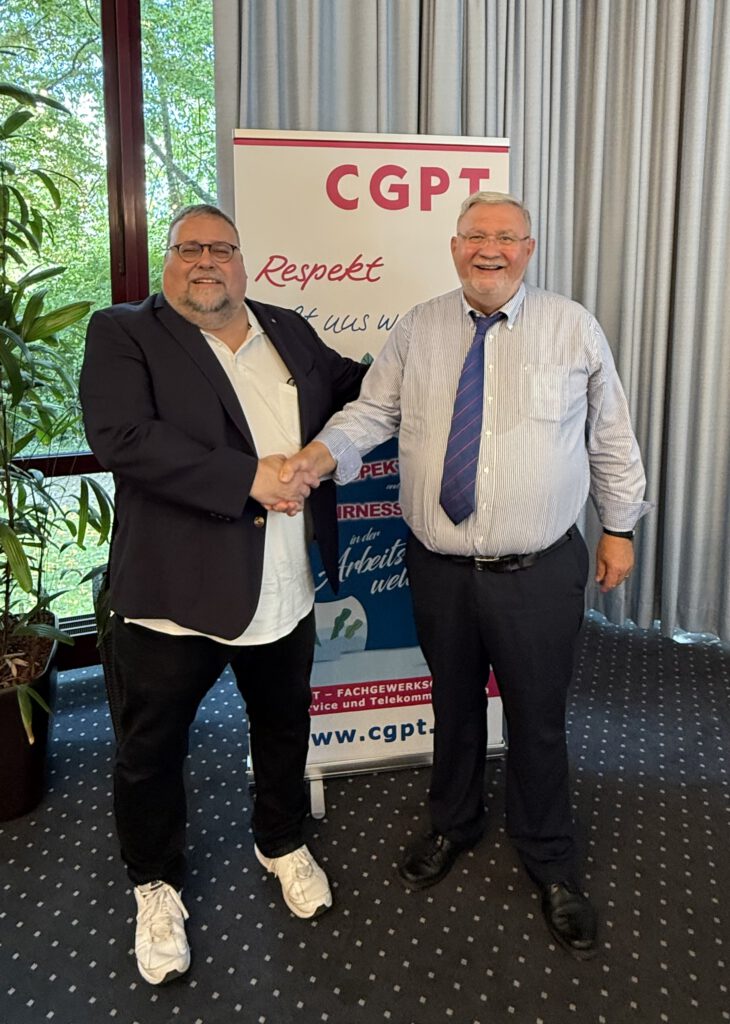 Bundesvorsitzender Peter Maifeld mit seinem Vorgänger und jetzigen Ehrenvorsitzenden Ulrich Bösl